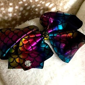 Limited edition JoJo Siwa bow